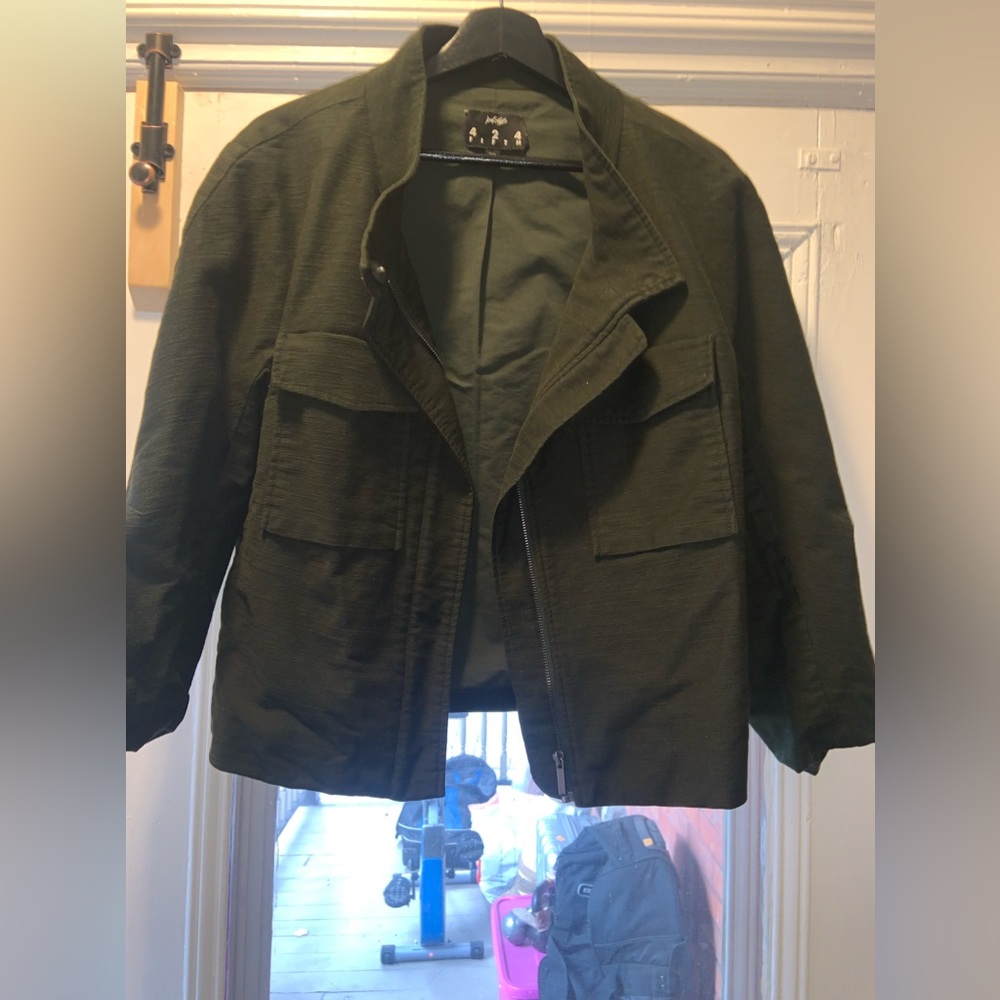 LORD AND TAYLOR JACKET SIZE M